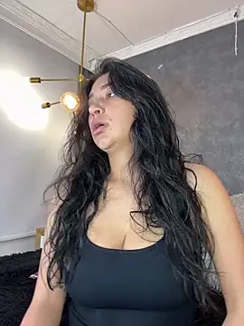 Snapshot of dayra_angels chatting on February 25, 2026, 10:08 pm dayra angels online show from February 25, 2026, 10:08 pm