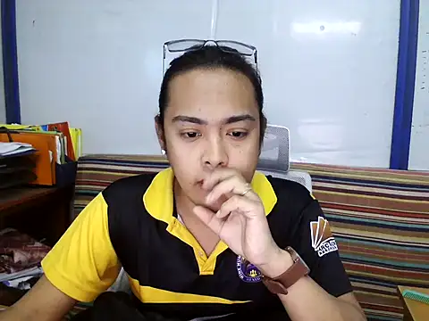 Your PrettyGirlxxx online show from February 26, 2025, 5:31 am