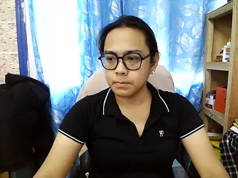 Snapshot of Your_PrettyGirlxxx chatting on August 7, 2026, 5:31 am Your PrettyGirlxxx online show from August 7, 2026, 5:31 am