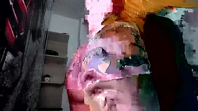 Hana    online show from January 7, 2026, 11:18 pm