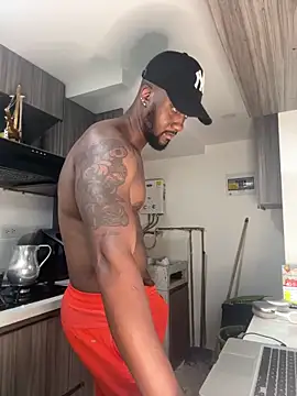 blackdrey18 online show from March 20, 2025, 2:29 am