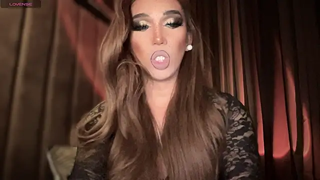 Lo la 69 online show from October 25, 2025, 4:53 am