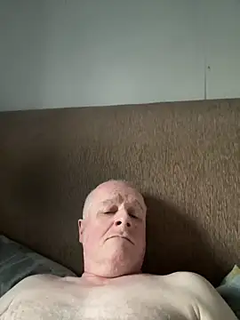 Snapshot of locallad88 chatting on January 3, 2025, 3:55 pm locallad88 online show from January 3, 2025, 3:55 pm