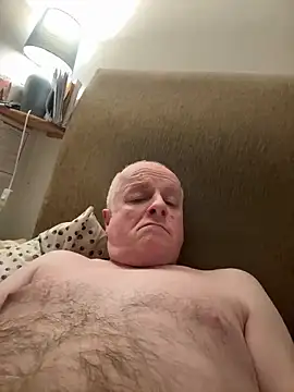 Snapshot of locallad88 chatting on February 4, 2025, 12:08 am locallad88 online show from February 4, 2025, 12:08 am