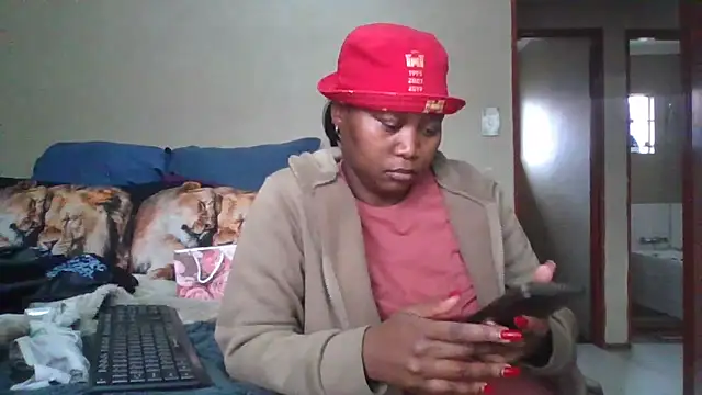 EbonySeductressx online show from October 29, 2025, 1:24 pm