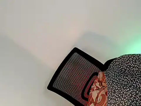 AveMaria Wilton69 online show from December 18, 2025, 10:05 pm