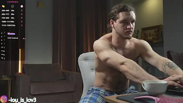 Louis Karlos online show from October 30, 2025, 4:14 am