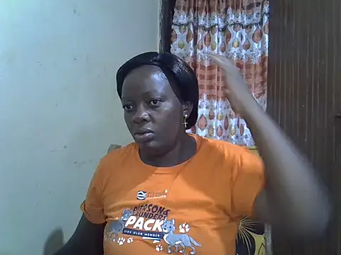 Ebonyceline online show from October 30, 2025, 2:24 am