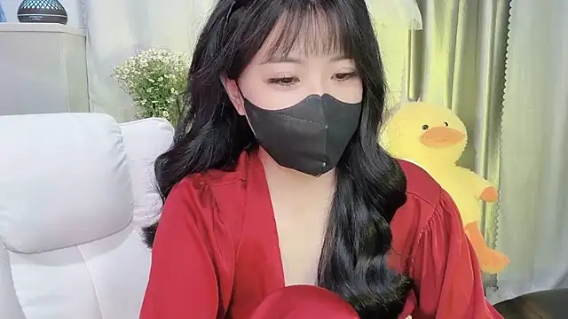 Mya Lee online show from February 10, 2025, 7:28 pm