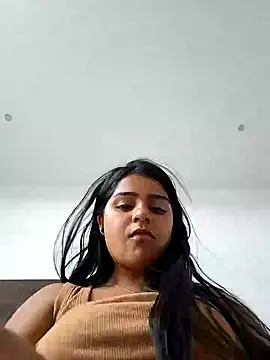 AnnRosse18 online show from March 9, 2025, 6:21 pm