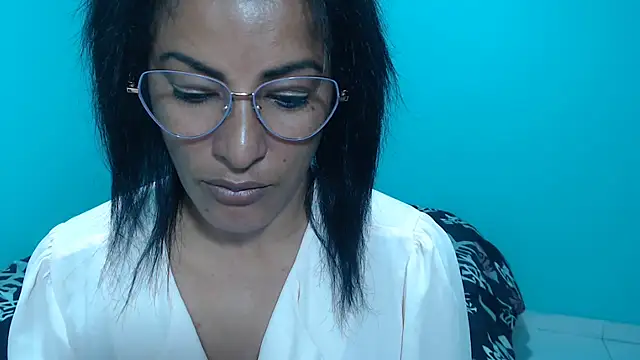 kateleyagrey online show from February 12, 2026, 6:36 pm