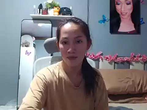 Snapshot of babysuckerxxx chatting on June 2, 2026, 4:36 am babysuckerxxx online show from June 2, 2026, 4:36 am