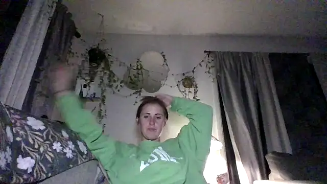 ClumsyLink online show from October 25, 2025, 3:14 am