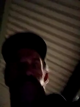 strollnrg069 online show from September 25, 2025, 2:10 pm