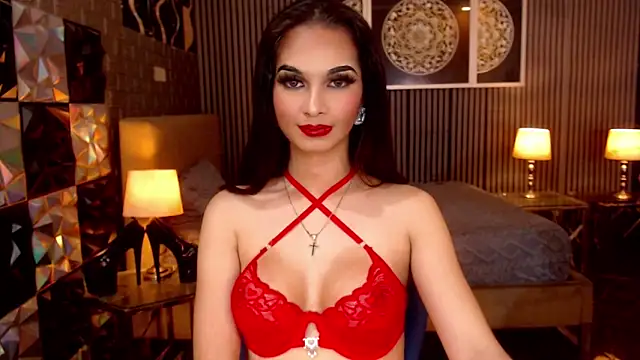 AlluringKIRSTEN online show from April 18, 2026, 7:07 pm