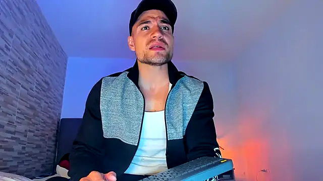 nicolas herrera online show from January 19, 2025, 11:00 pm