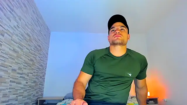 nicolas herrera online show from February 14, 2025, 2:18 am