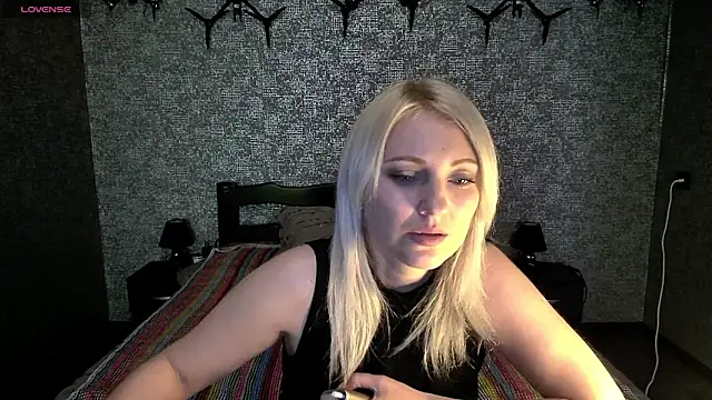 Snapshot of annagreeneyess chatting on April 15, 2026, 12:34 pm annagreeneyess online show from April 15, 2026, 12:34 pm