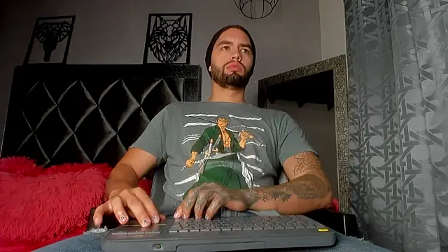 matteosantos online show from January 25, 2025, 12:16 pm