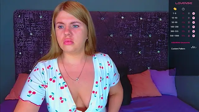 NoraBigAss online show from September 26, 2025, 1:53 am