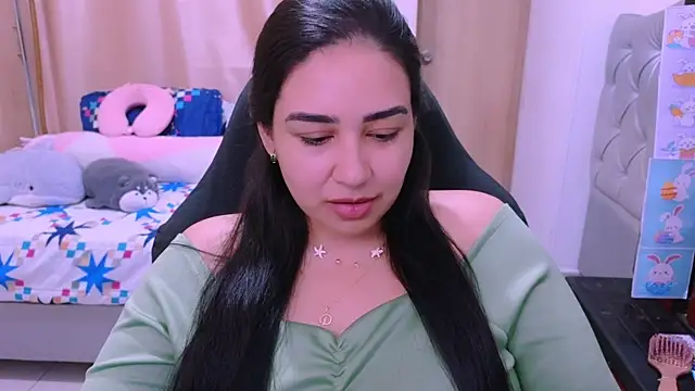 Snapshot of _anastasia chatting on April 17, 2026, 8:01 pm anastasia online show from April 17, 2026, 8:01 pm