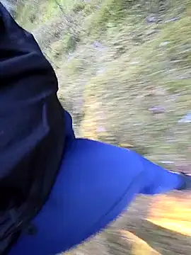 Papiercedbisex online show from April 9, 2026, 6:13 am