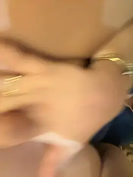 Amber-Queen online show from November 11, 2025, 11:43 am