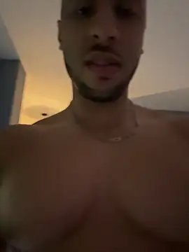 pimentfort77 online show from November 29, 2025, 2:42 pm