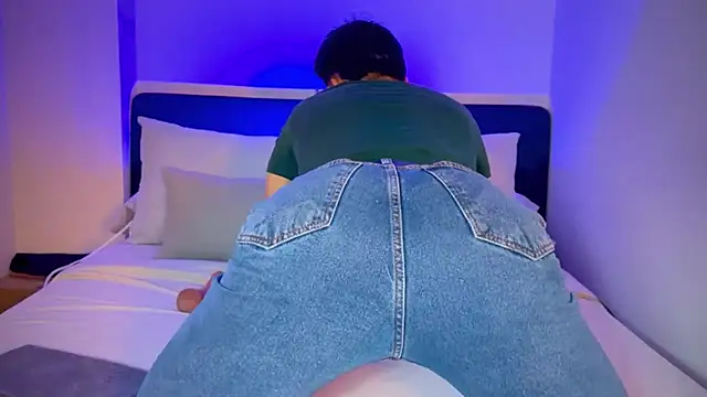 Snapshot of _DANTE_BIGASS chatting on October 5, 2025, 12:53 am DANTE BIGASS online show from October 5, 2025, 12:53 am