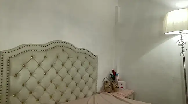 Snapshot of Ts_glamxxxx chatting on January 10, 2025, 9:55 am Ts glamxxxx online show from January 10, 2025, 9:55 am