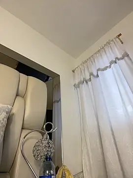 Snapshot of ALISSON_FOXXX1 chatting on March 12, 2025, 9:03 pm ALISSON FOXXX1 online show from March 12, 2025, 9:03 pm