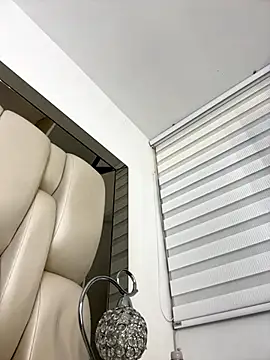 Snapshot of ALISSON_FOXXX1 chatting on September 11, 2025, 9:59 pm ALISSON FOXXX1 online show from September 11, 2025, 9:59 pm