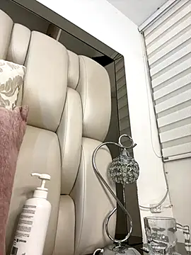 Snapshot of ALISSON_FOXXX1 chatting on October 26, 2025, 12:55 pm ALISSON FOXXX1 online show from October 26, 2025, 12:55 pm