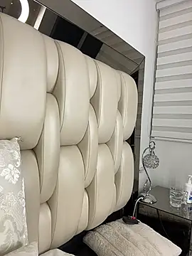 ALISSON FOXXX1 online show from February 22, 2026, 2:56 am