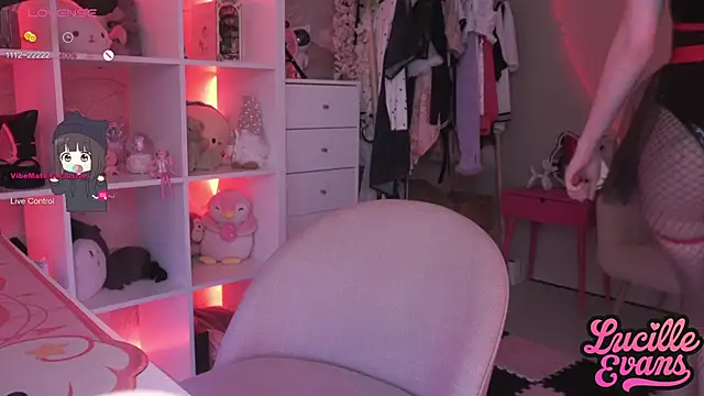 lucille evans online show from February 26, 2025, 7:31 am