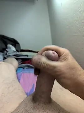 rengyxh online show from March 24, 2026, 2:33 pm