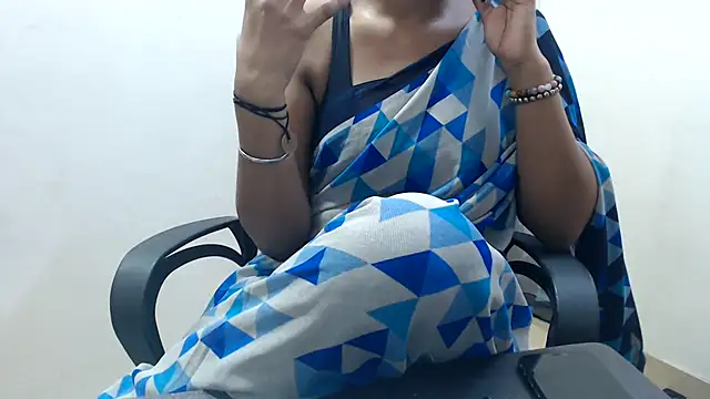 Snapshot of sexy_vani1 chatting on August 7, 2026, 11:34 am sexy vani1 online show from August 7, 2026, 11:34 am