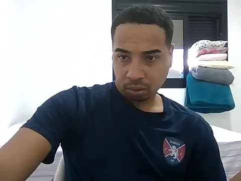 Juninho10c online show from November 1, 2025, 4:31 pm