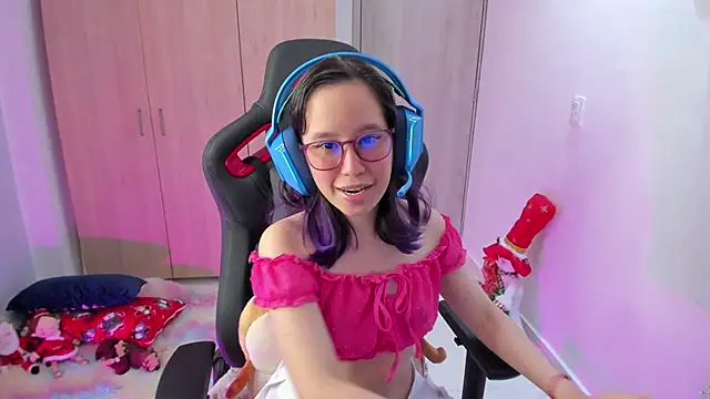 Anto herrera online show from December 15, 2024, 11:31 pm