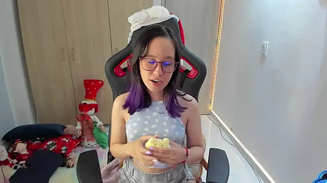 Anto herrera online show from December 18, 2024, 1:37 am