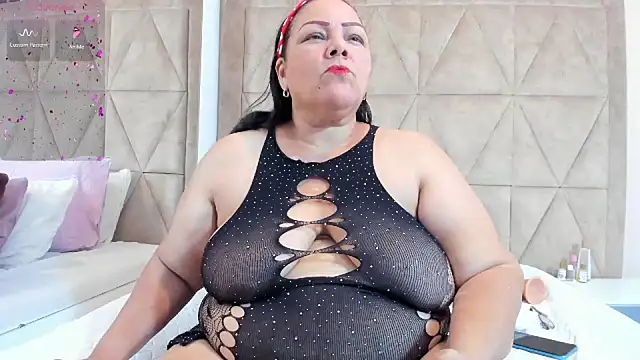 mommy cute online show from January 15, 2025, 12:41 am