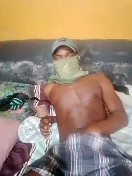 Snapshot of LULE37587001 chatting on November 11, 2025, 5:18 am LULE37587001 online show from November 11, 2025, 5:18 am