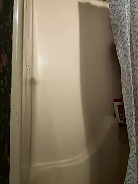 Snapshot of brettsworld1 chatting on February 11, 2026, 6:46 pm brettsworld1 online show from February 11, 2026, 6:46 pm