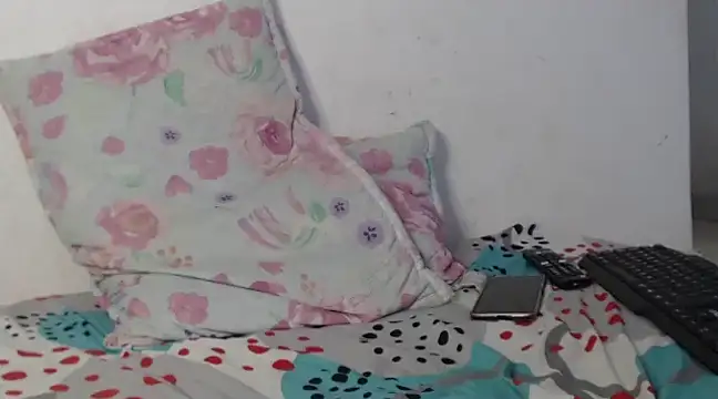 Snapshot of girl_tits chatting on March 2, 2025, 4:39 am girl tits online show from March 2, 2025, 4:39 am