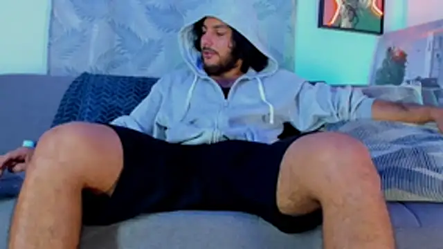 Snapshot of tuyo1995 chatting on October 26, 2025, 10:58 pm tuyo1995 online show from October 26, 2025, 10:58 pm