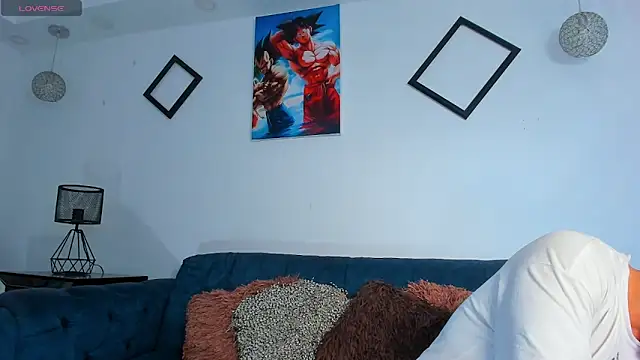 Leonsmoron online show from October 7, 2025, 11:35 pm