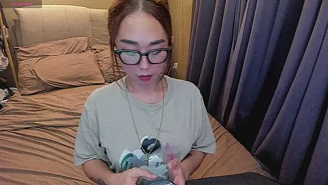 MissAyaCollins online show from December 15, 2025, 11:36 am