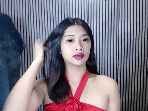 Maria-Moore online show from October 13, 2025, 4:51 pm