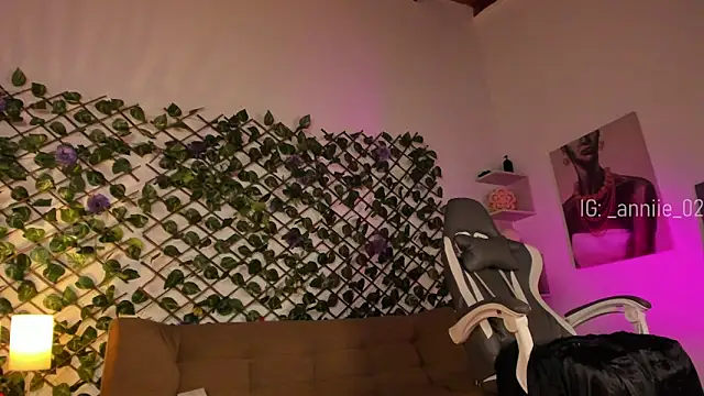 annie barozzi online show from January 6, 2025, 4:34 pm