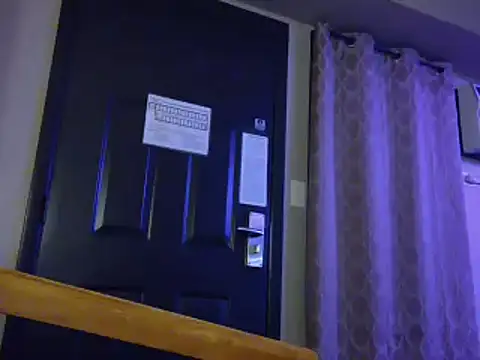 daddysgirlxxxxx online show from December 28, 2024, 3:26 am